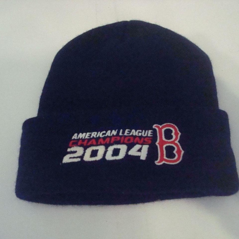 BOSOTN‎ RED SOX 2004 CHAMPS BEANIE KNIT TOBOGGAN SKI HAT CAP VINTAGE 00S Y2K W1
